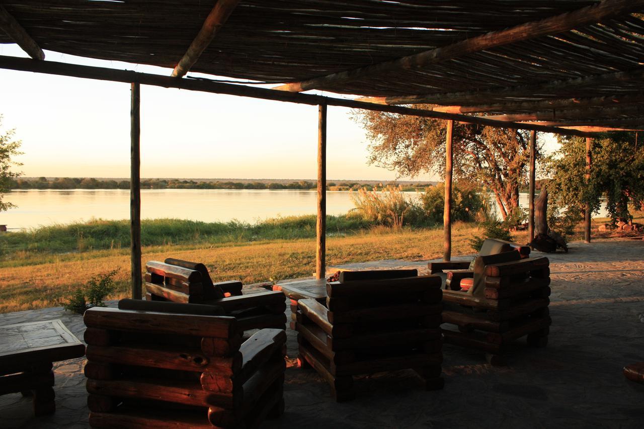 Big 5 Toro Lodge Kasane Buitenkant foto